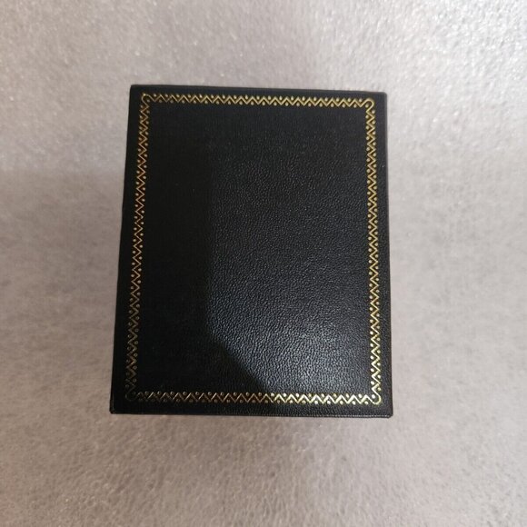 Akribos XXIV Womens Pink Genuine Ceramic Quartz Movement Watch AK514PK - Picture 8 of 8